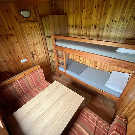 De Specht Campingplatz Nieuwe-Niedorp